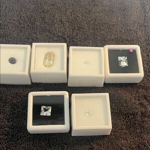 Elegant Multi-Color Gemstone Set of 5 Gemstones